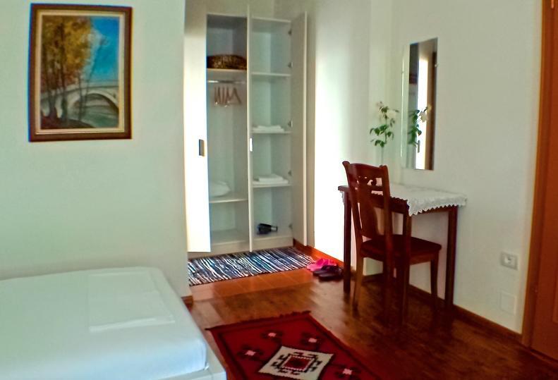 Veranda B&B Berat Luaran gambar