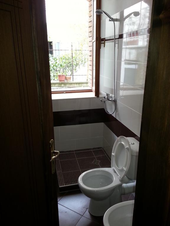 Veranda B&B Berat Bilik gambar